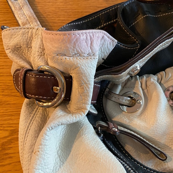 B. Makowsky Leather Hobo Bag Pewter Accents - Picture 11 of 12